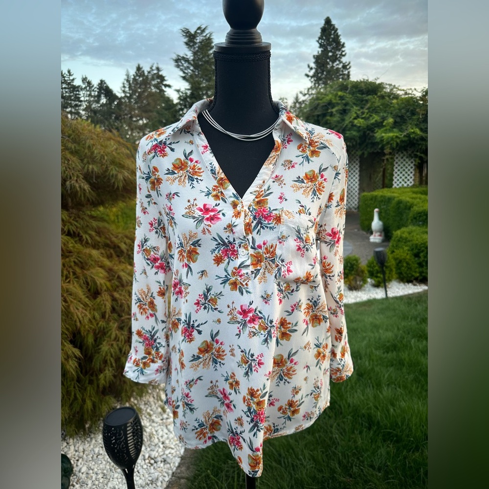 Zara Floral Blouse - White with Multicolor Design